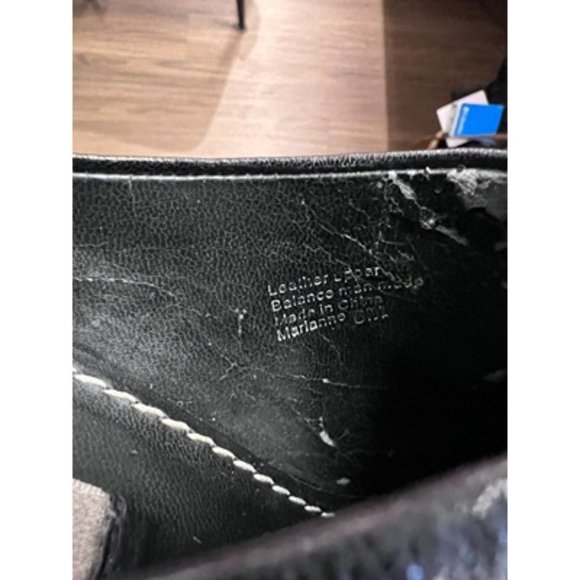 Matisse Black Leather Ankle Top Curved Block Heel Chelsea Boots Size 9M - Picture 8 of 10